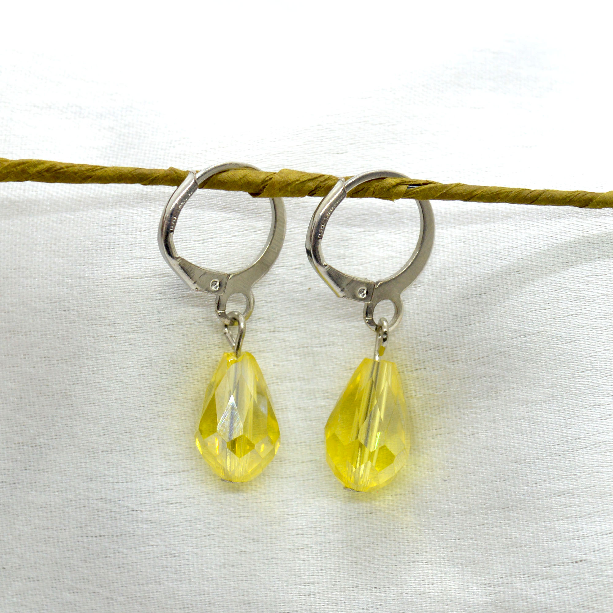 Jewels of Nepal Multi Coloured Crystal Drop Juli Earrings for Women - Image 4