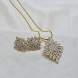 Jewels Of Nepal Australian Diamond 5A Grade Cubic Zirconia Pendant Set For Women