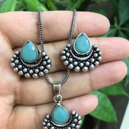 Jewels Of Nepal Oxidized Chandbali Designed Ear Studs & Chain Pendant Set