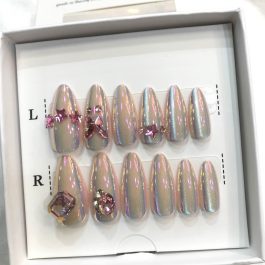 New Trendy Cat Eye Fake / Press on Nails for Women