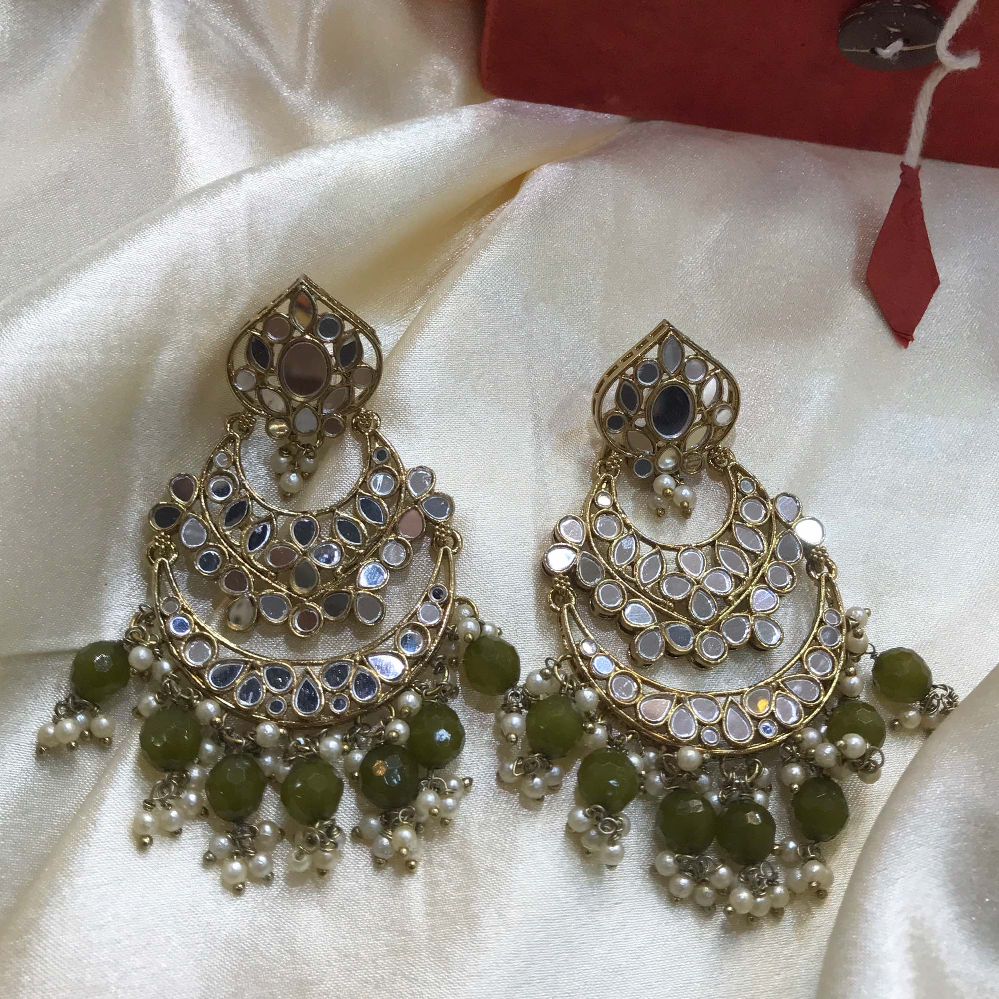 Jewels Of Nepal Mirror kundan Earring - Image 3