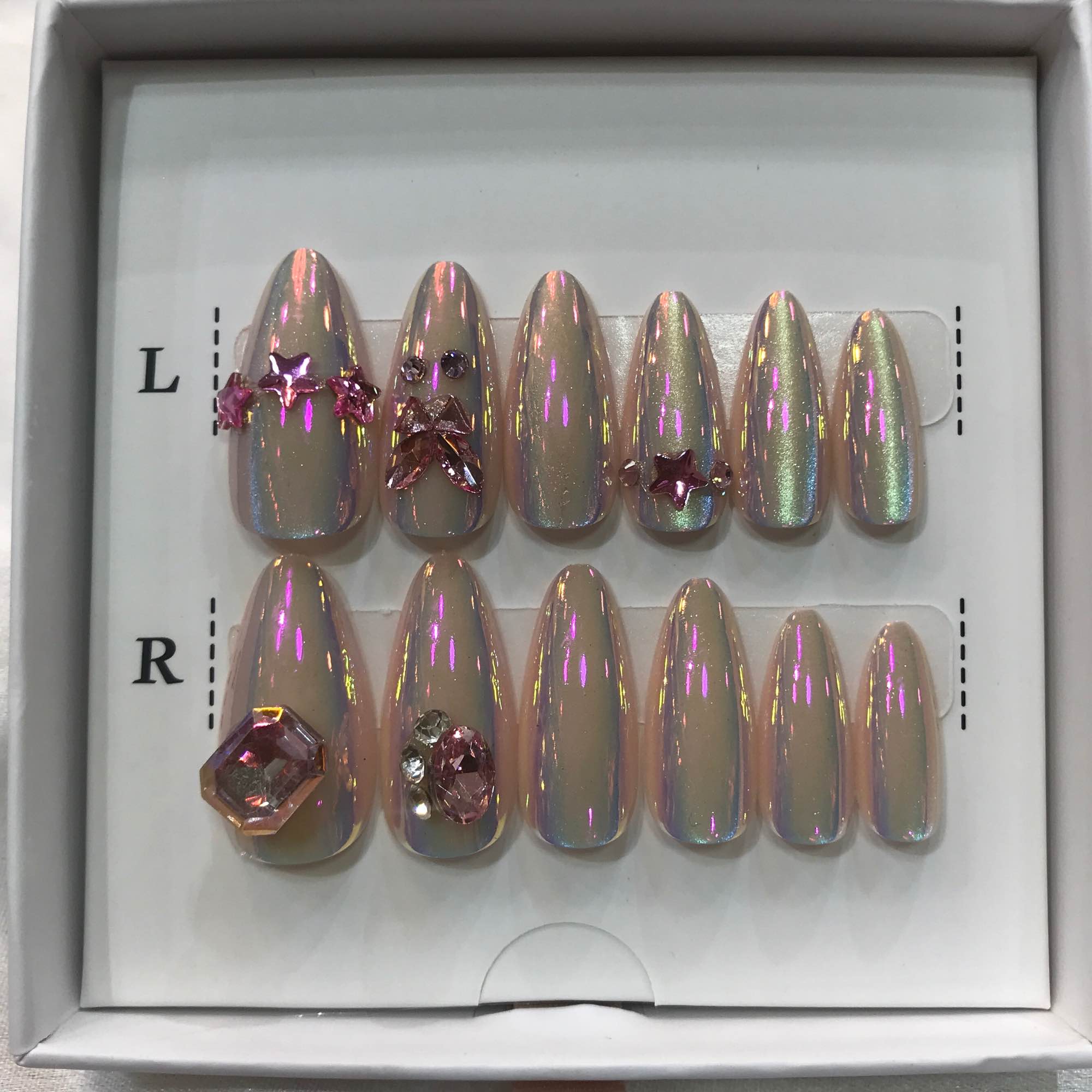 New Trendy Cat Eye Fake / Press on Nails for Women - Image 2