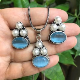 Jewels Of Nepal Oxidized Chain Pendant & Ear Studs Set