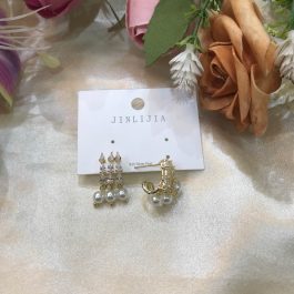 Jewels Of Nepal Vintage Kramer Of NY Rhinestone & Faux Pearl Gold Tone Earring For Women