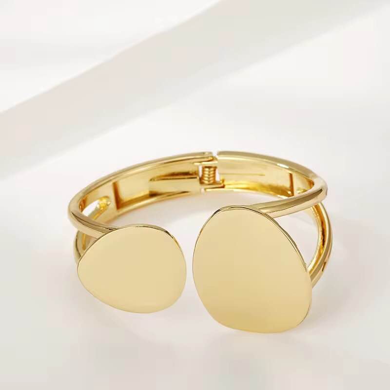 Jewels Of Nepal Stainless Steel Chunky Bracelet For Women - Image 2