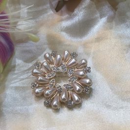 Jewels Of Nepal Large Pearl Rhinestone Brooch Pin Vintage Style For Women