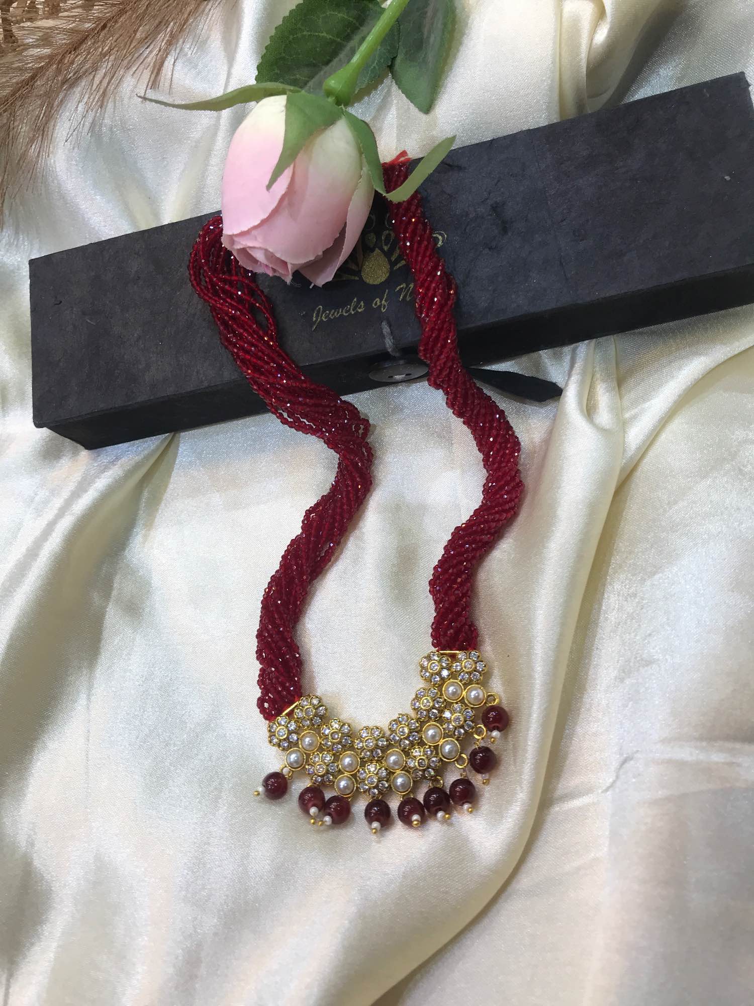 Jewels Of Nepal Gold Plated Ad C Tilhari In Red& Green High Hydropote For Women
