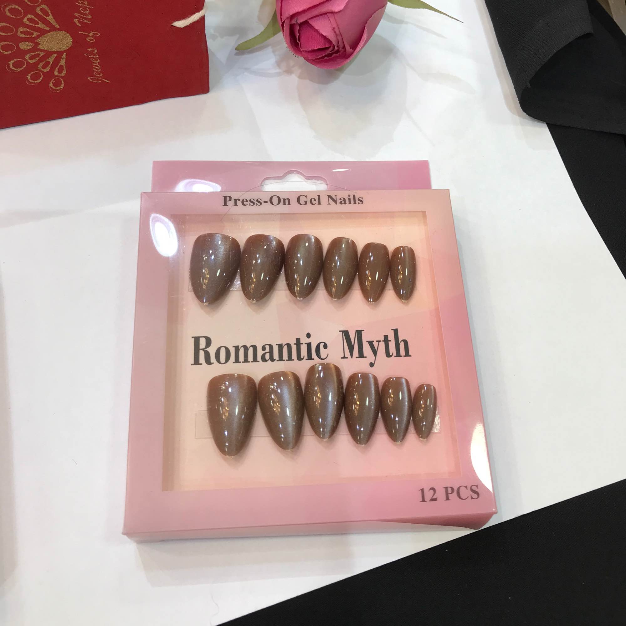 Jewels Of Nepal Press-On Gel Artificial Nails For Women - Image 2