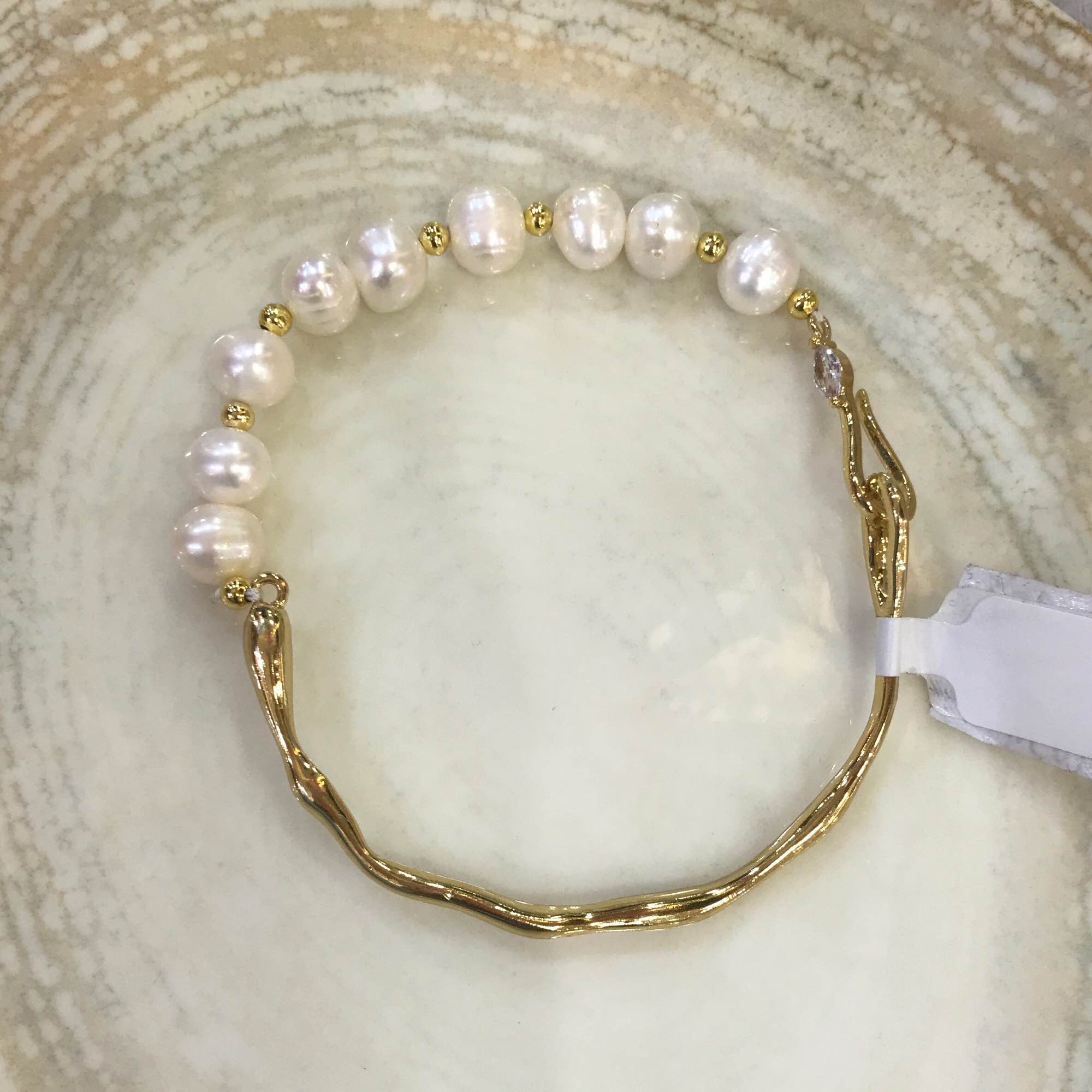 Jewels Of Nepal Gold Plated & Original Pearl Bracelet For Women - Image 2