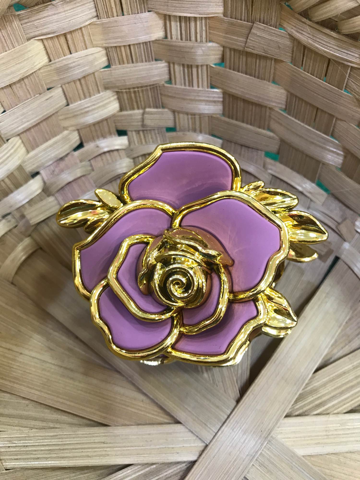 Jewels Of Nepal Flowers Design Claw Clip For Women - Image 4