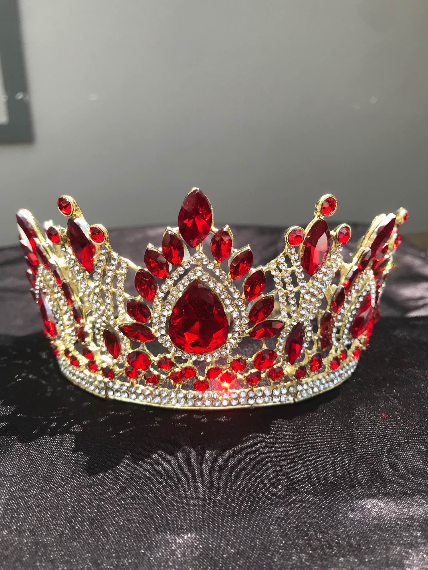 Red & Gold Tall Tiara.And Crowns Wedding, Birthday,For Women - Image 3