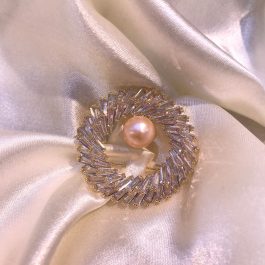 Jewels Of Nepal Australian Diamond Original Pearl Studded Circular Brooch Pin For Women