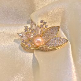 Jewels Of Nepal Australian Diamond Butterfly Designed Original Pearl Brooch For Women