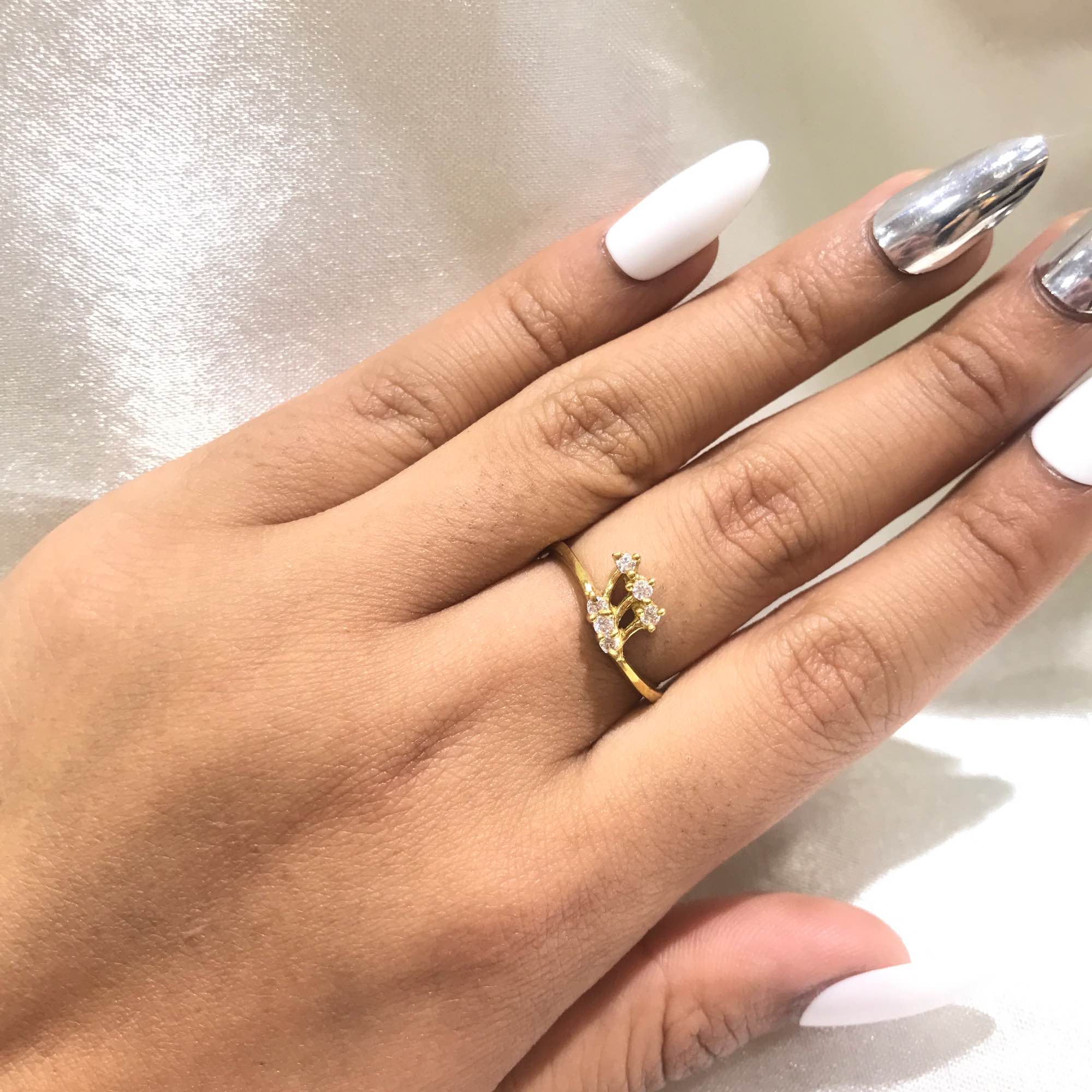 Jewels Of Nepal Premium Panchadhaatu Finger Ring For Women - Image 4