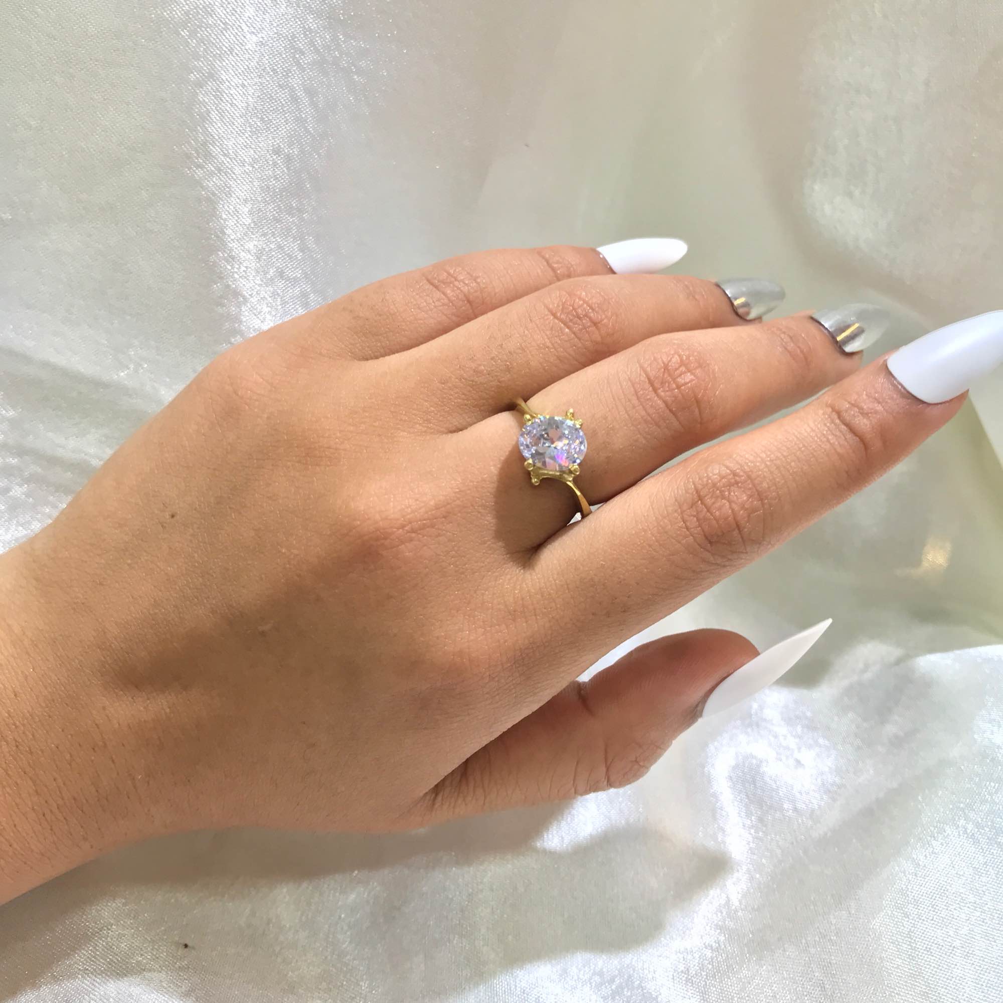 Jewels Of Nepal Premium Panchadhaatu Finger Ring For Women