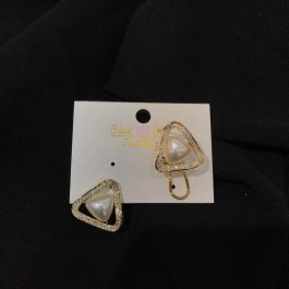 Jewels Of Nepal Geometric Elegant Pearl Style Lever Back Ear Studs For Women