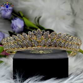 Golden/White Stunning Bridal Tiara Crown/Hair Embellishment For Women