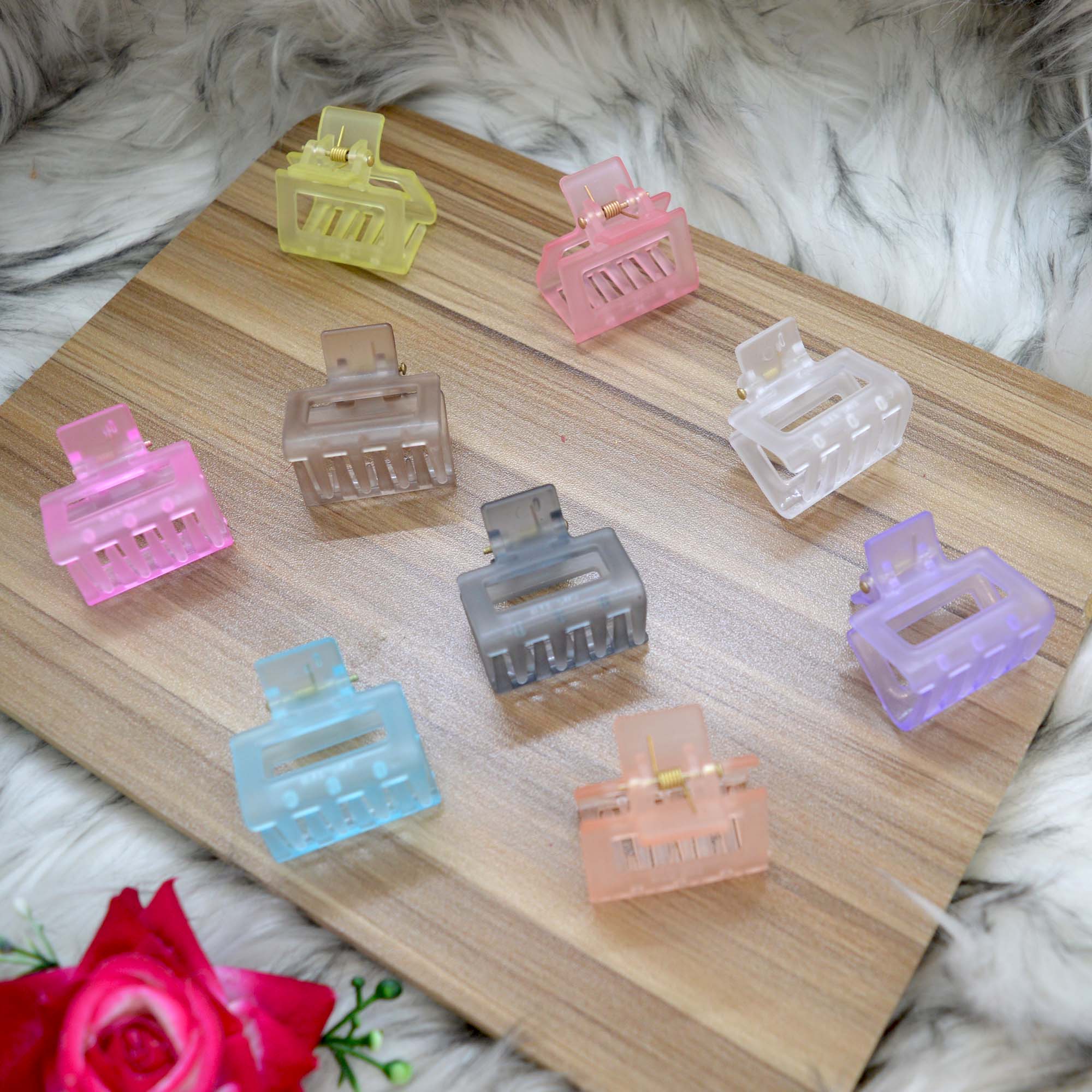 Jewels Of Nepal Medium Trendy Designed Transparent Acrylic Hair Claw Clip For Women