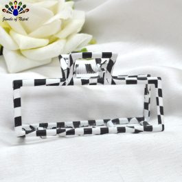 Jewels of Nepal Trendy Designed Printed Metallic Medium Hair Claw Clip For Women