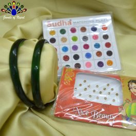 Jewels of Nepal Shrawan Special Green Cut Patterned Glass (Kaanch) Bala / Chura / Churi / Bangles Set for Women