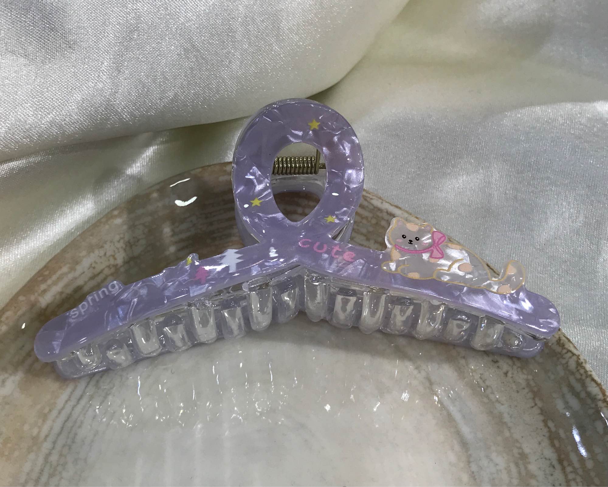 Jewels Of Nepal Transparent Acrylic Animals Hair Claw Clip For Women - Image 5