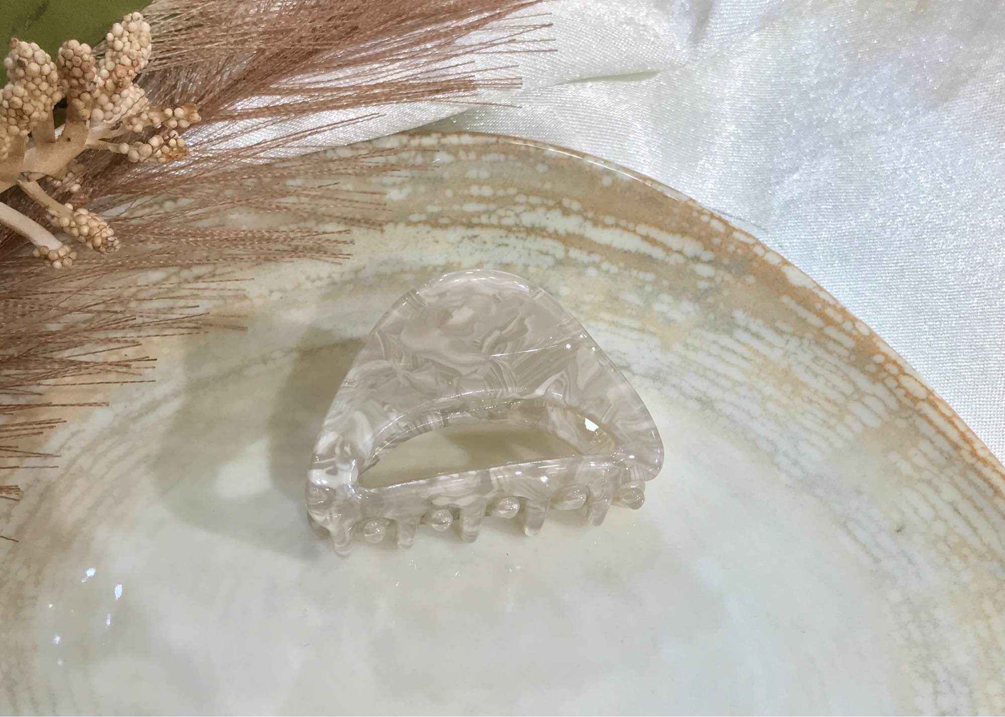 Jewels Of Nepal Acrylic small Hair Claw Clip For Women - Image 9