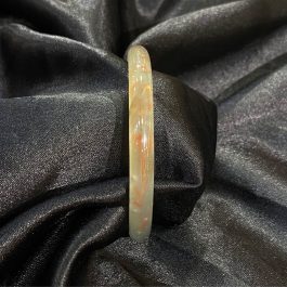 Jewels of Nepal / Ivory with peace Veins bangle for women