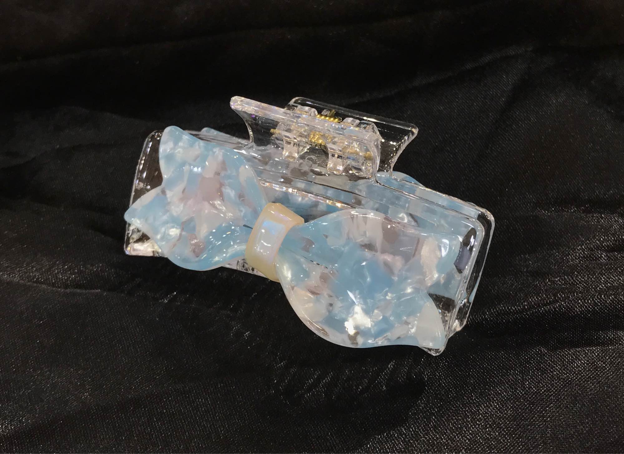 Jewels Of Nepal Transparent Acrylic Bow-shaped Hair Claw Clip For Women - Image 13